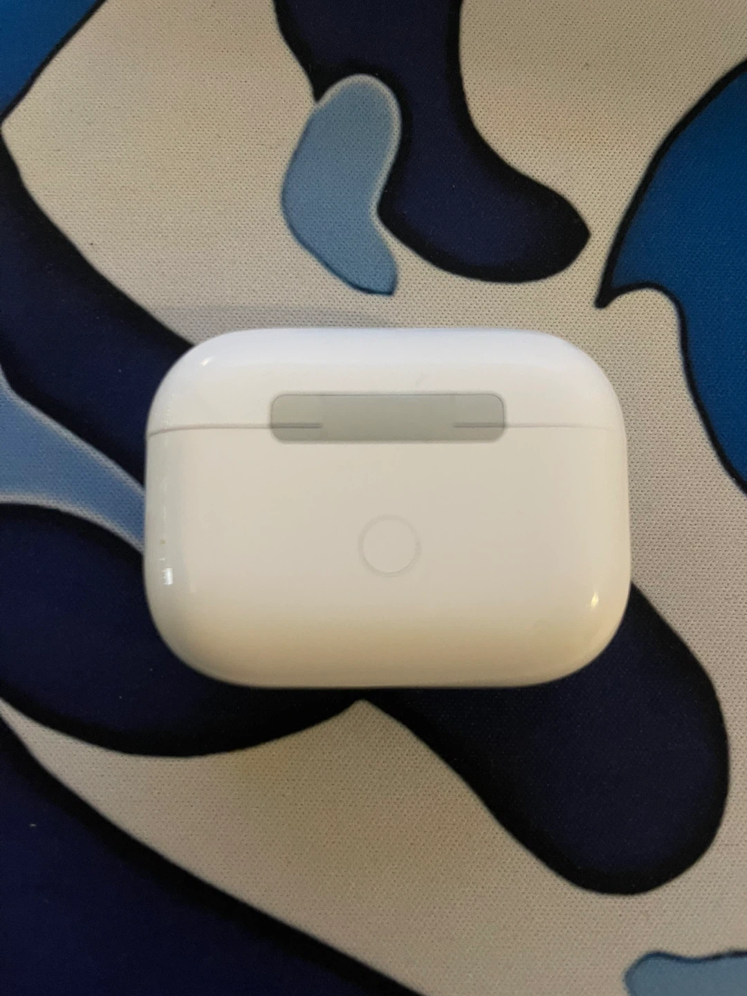 Apple AirPods Pro (2nd generation) with MagSafe Charging Case - photo 3