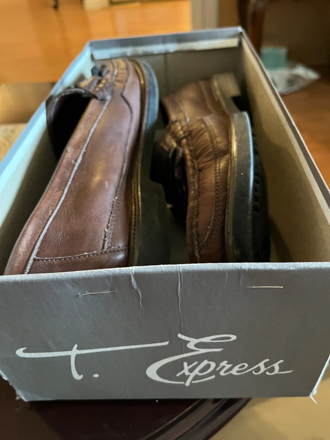 T. Express Brown Leather Loafers with Buckle and Fringe - photo 4
