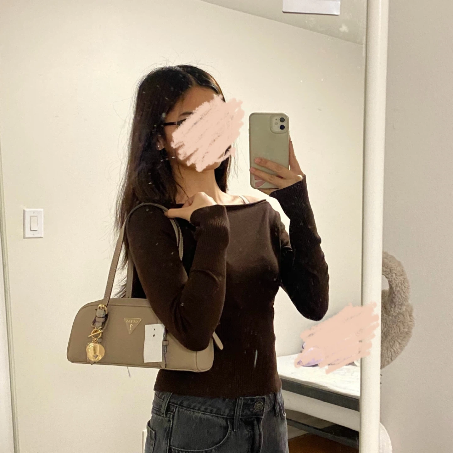 brandnew GUESS shoulder bag
