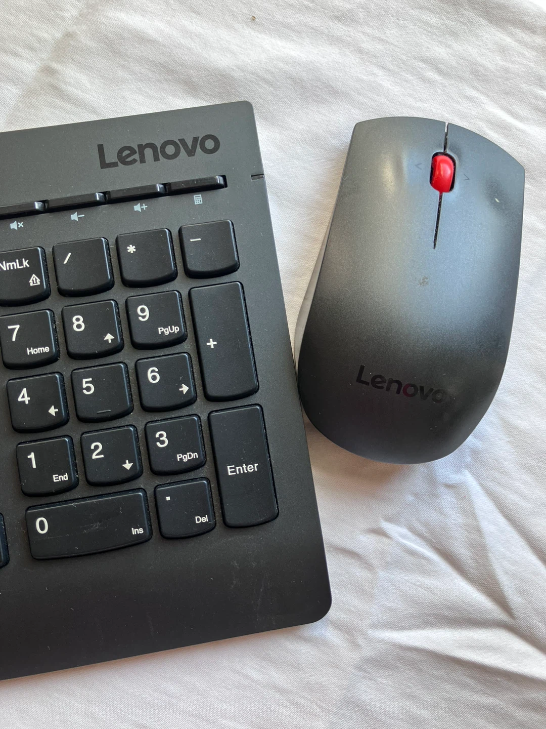 Lenovo Wireless Keyboard and Mouse Combo