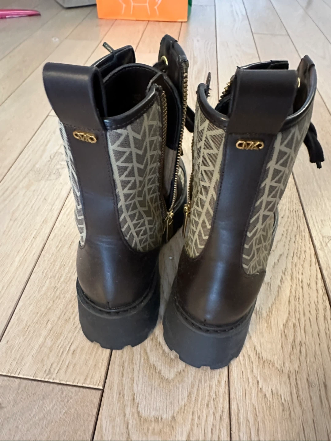 Michael Kors Women's Boots Size 5 - photo 2