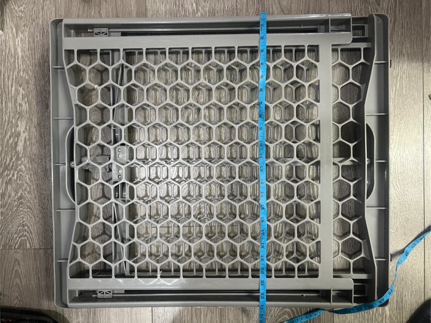 Regalo Expandable Safety Gate 28"-42" Wide - photo 4
