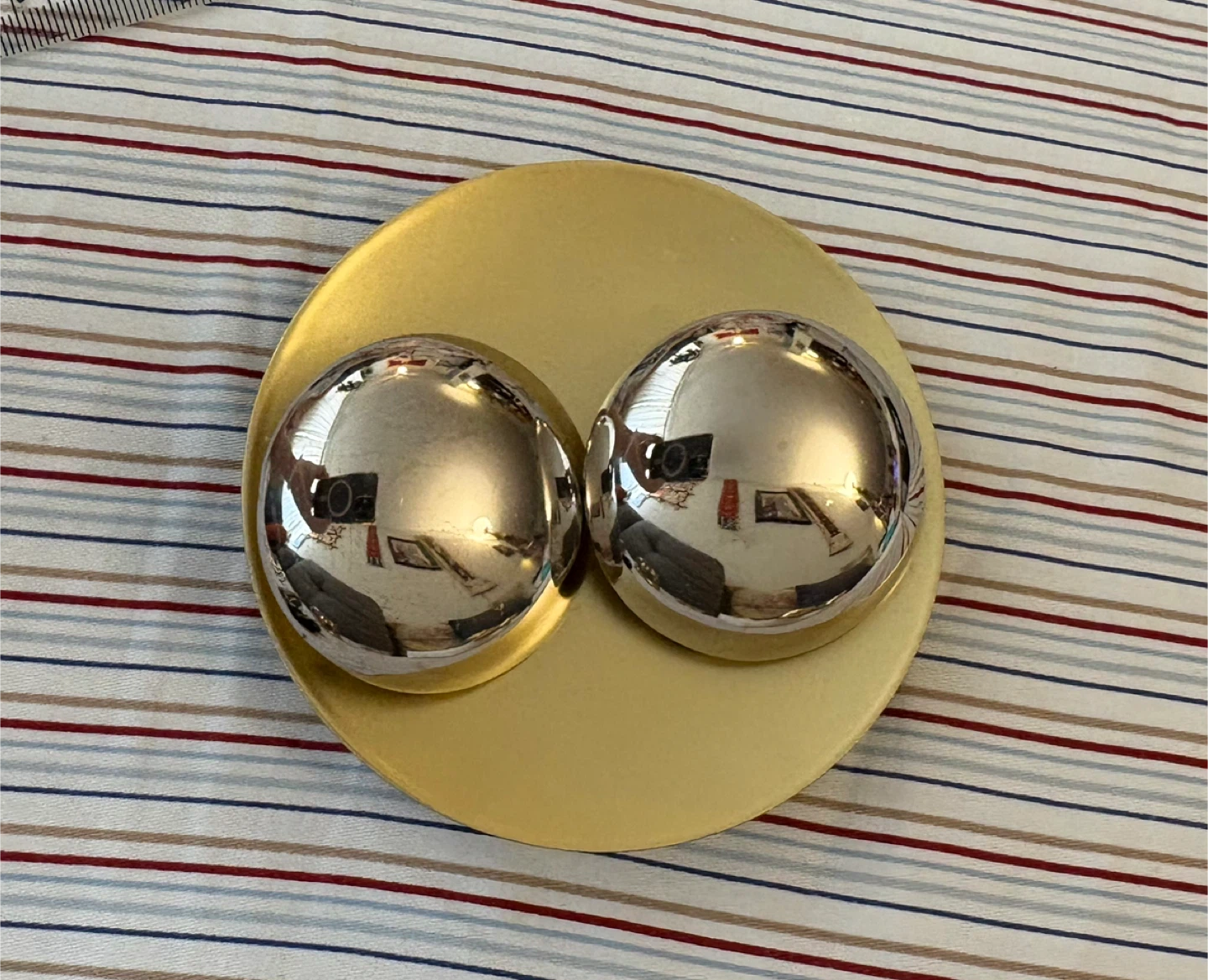 Set of 2 vintage Silver Spheres earring