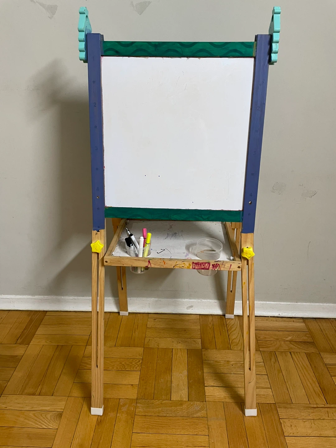 Kids Art Easel - Double Sided Whiteboard & Chalkboard - photo 3