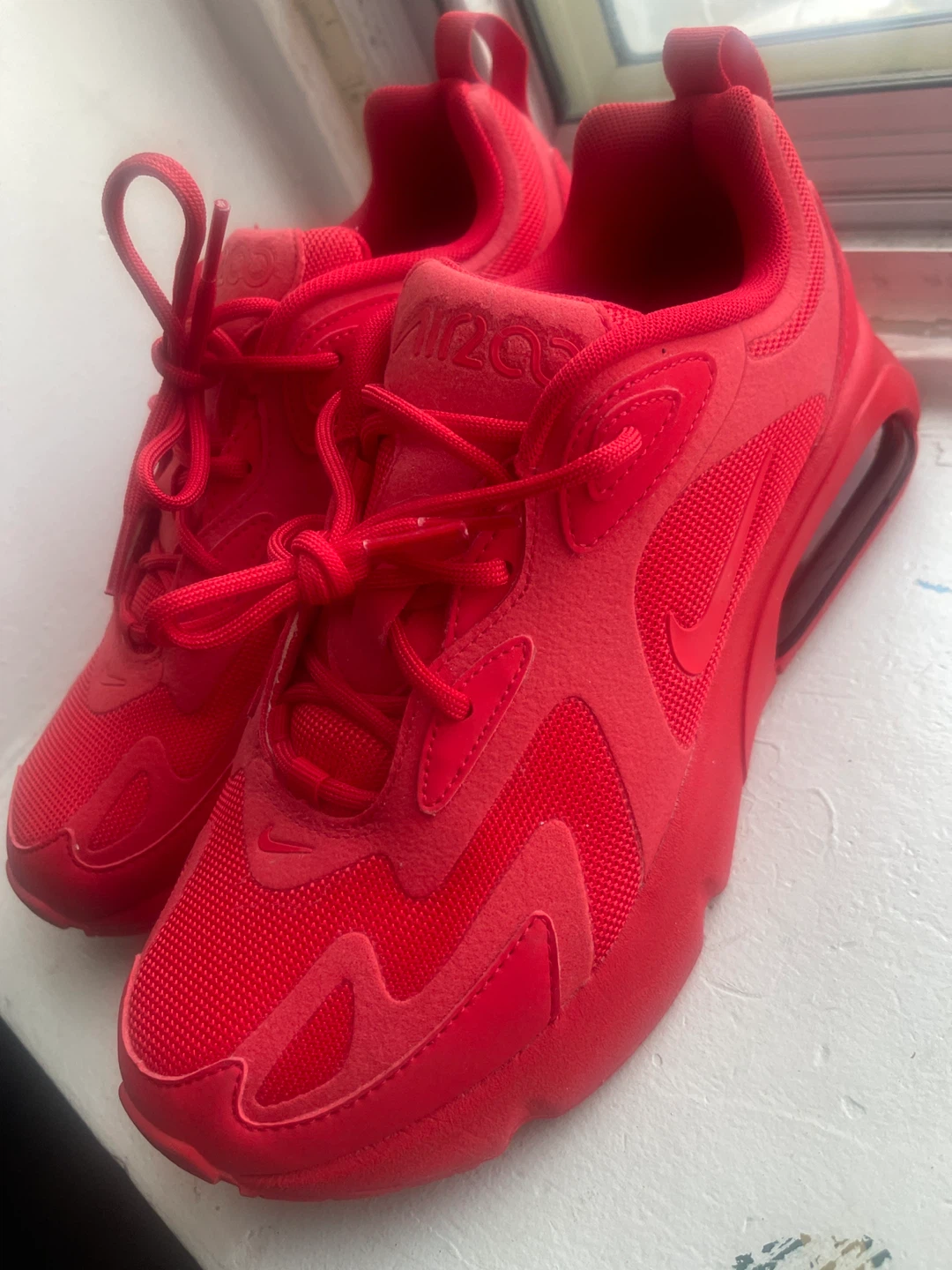 Nike Air Max 200 Red Sneakers - Women's Size 7.5 - photo 2