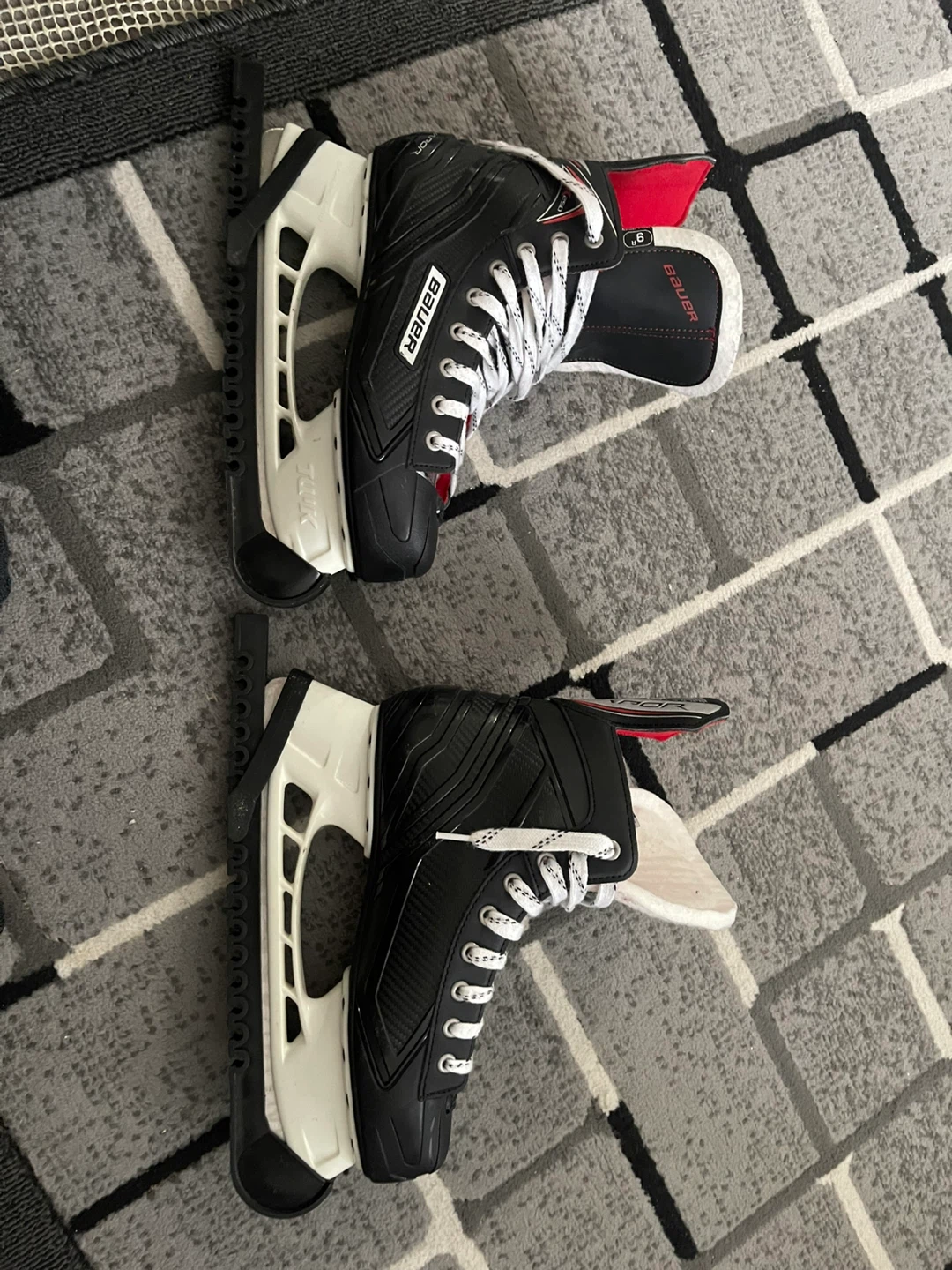 Bauer VAPOR Hockey Skates 10.5 - photo 3