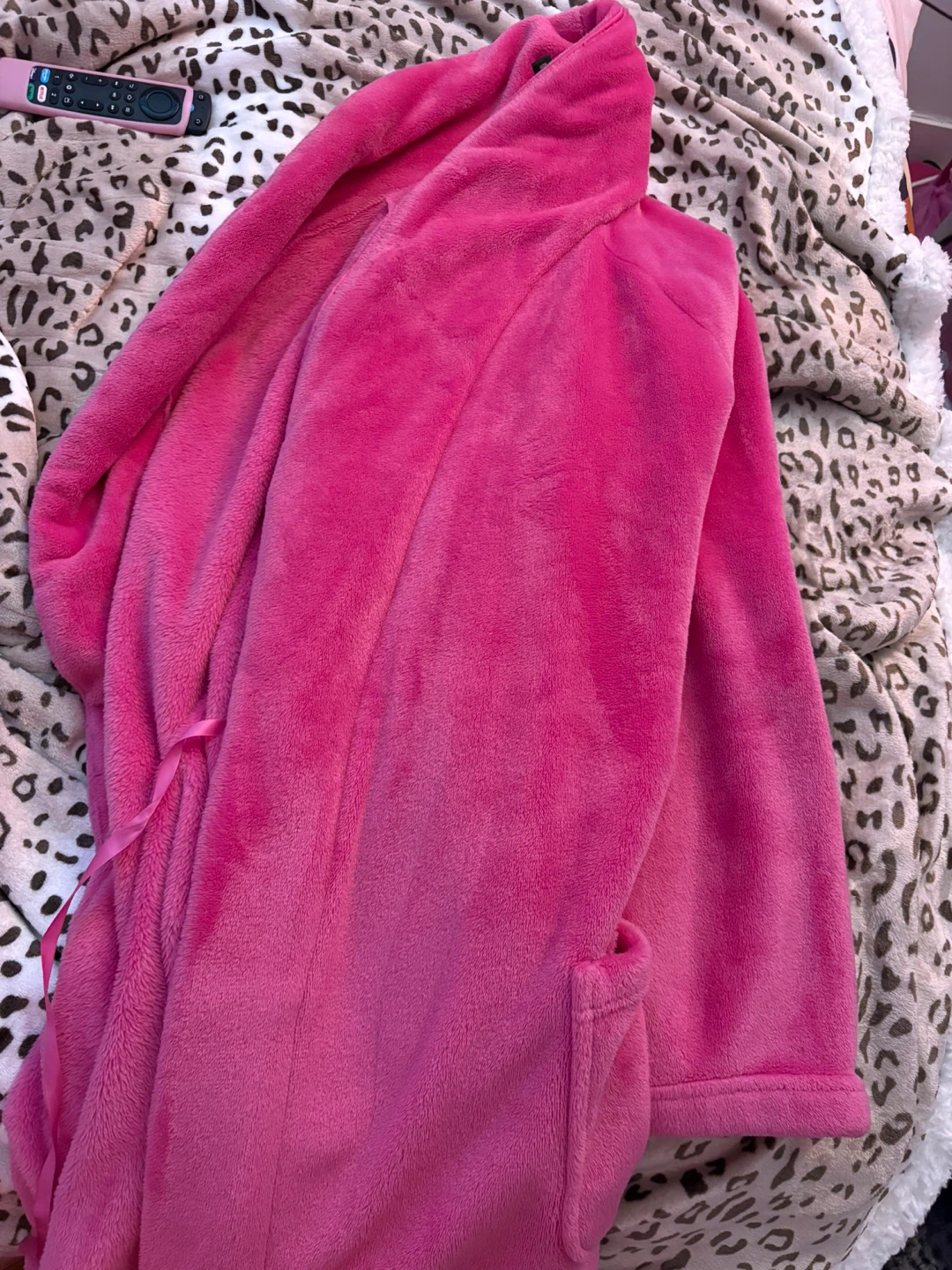 Victoria's Secret Pink Plush Robe - photo 3