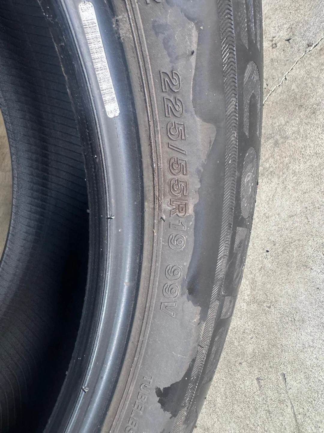 Kal Tire 225/55R19 99V Tires (Set of 4) - photo 4