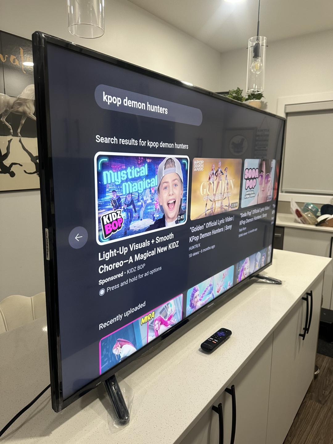 55-inch Hisense 4K UHD Smart TV – Like New Condition - photo 5