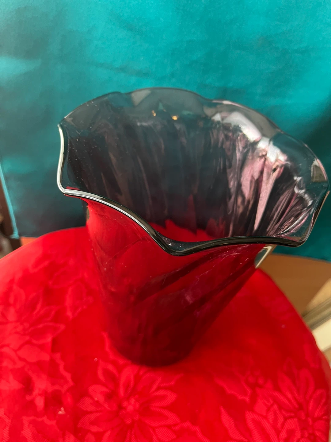 Amethyst Swirl Glass Vase - photo 3