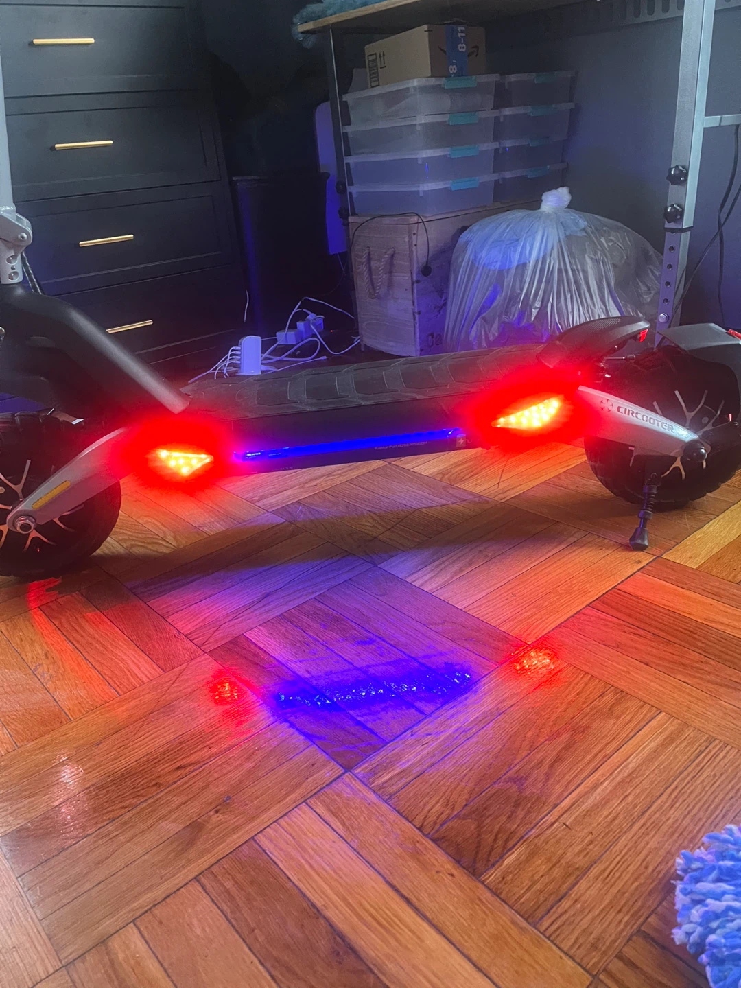 Circooter Electric Scooter - photo 2