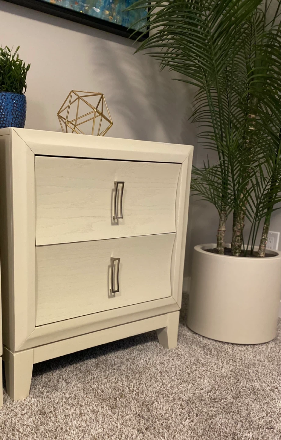 Beautiful Scraped Hardwood King Nightstands Linen & Silver - photo 3