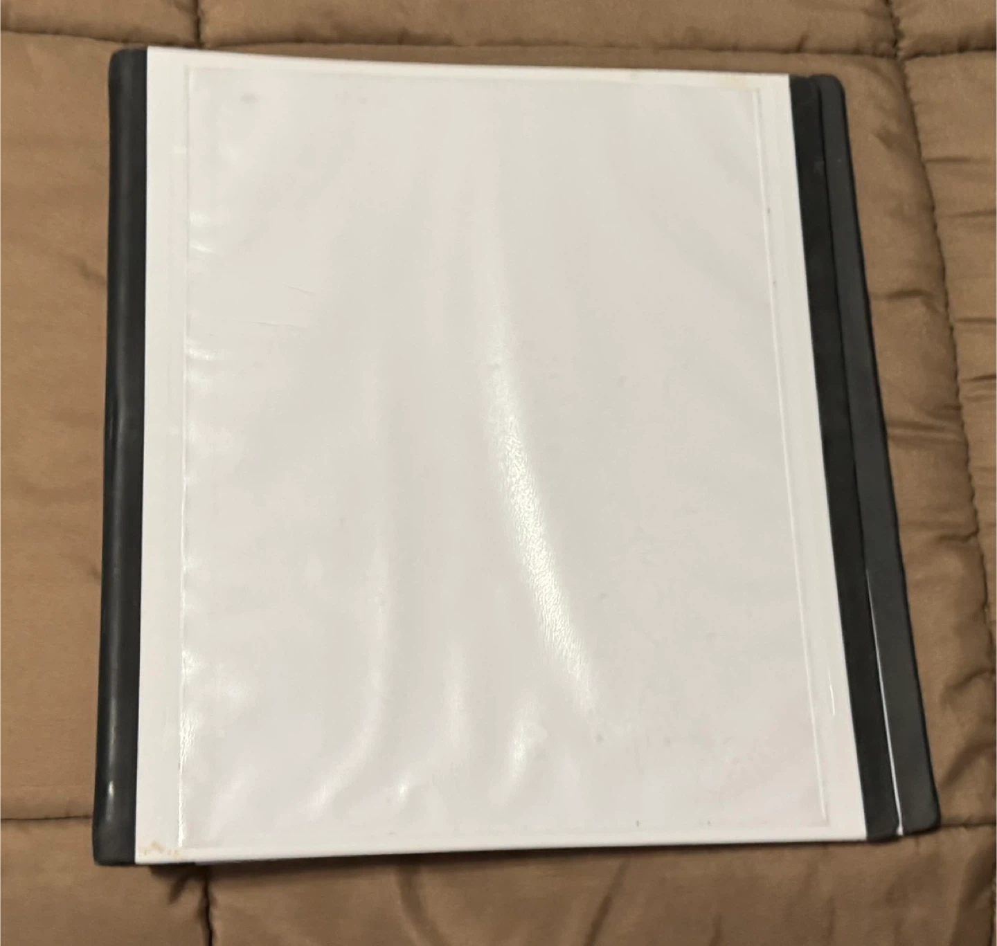1.5 inch Staples Binders - photo 3