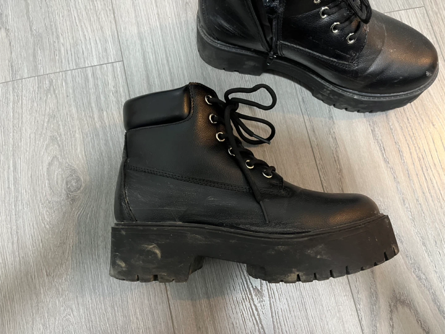 Free shoes - Women size 39 and 8 - photo 3