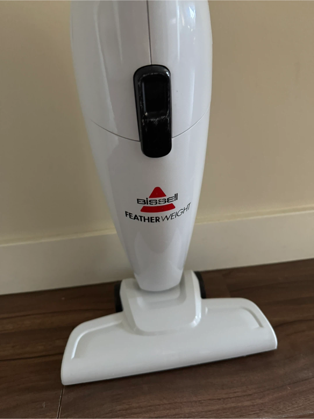 Bissell Featherweight Stick Vacuum - photo 2