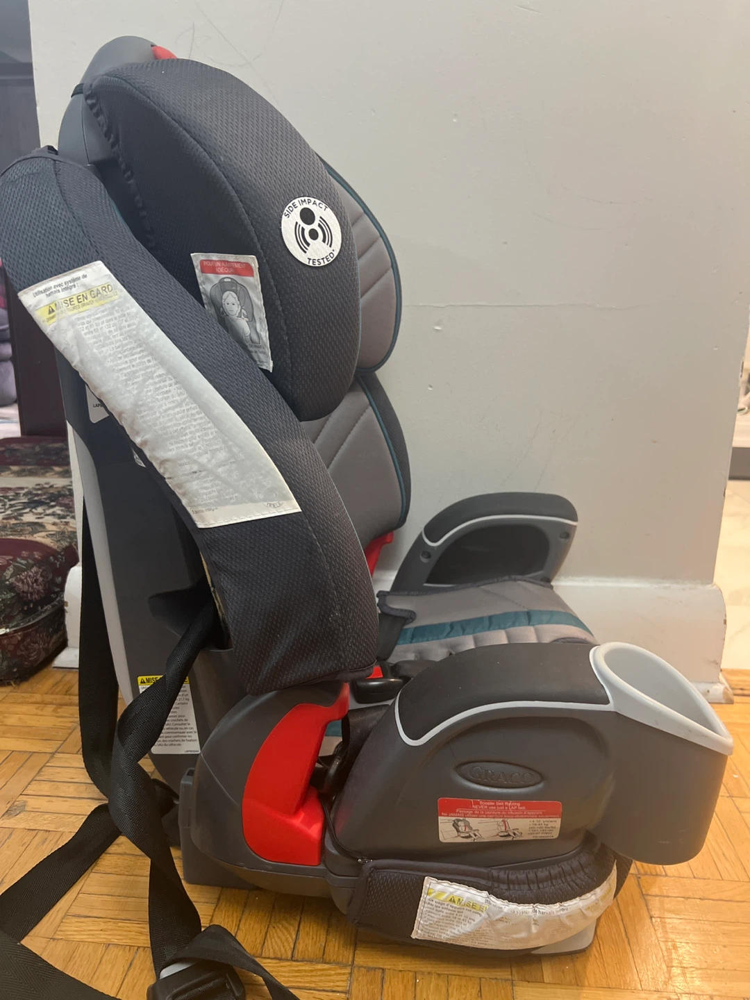 Graco Booster Car Seat - photo 3