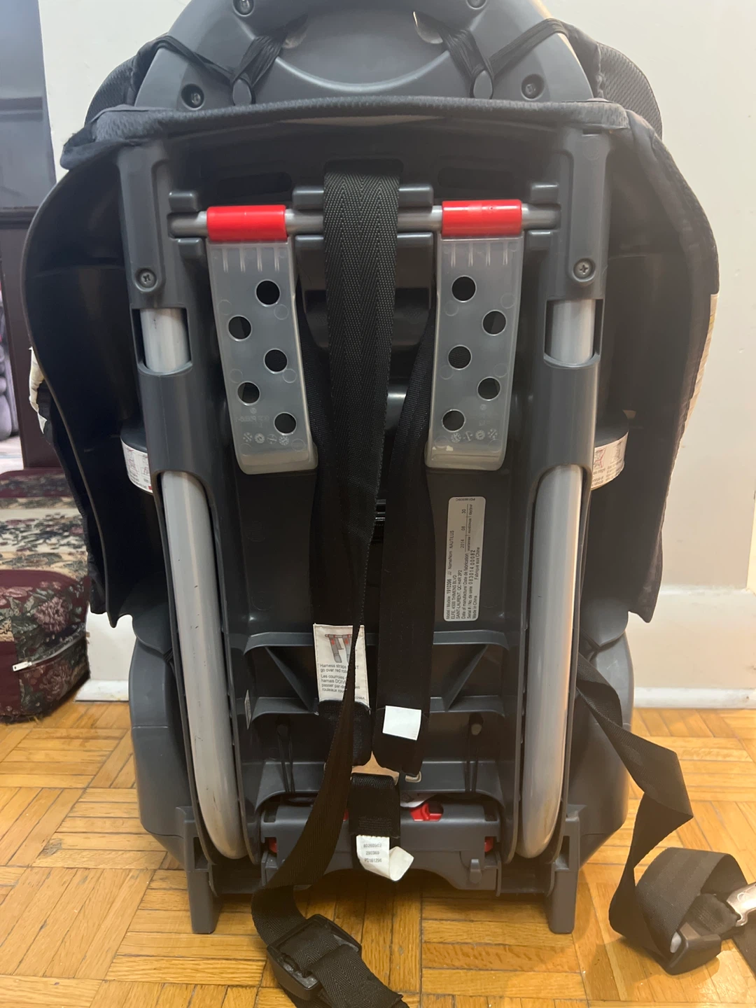 Graco Booster Car Seat - photo 2