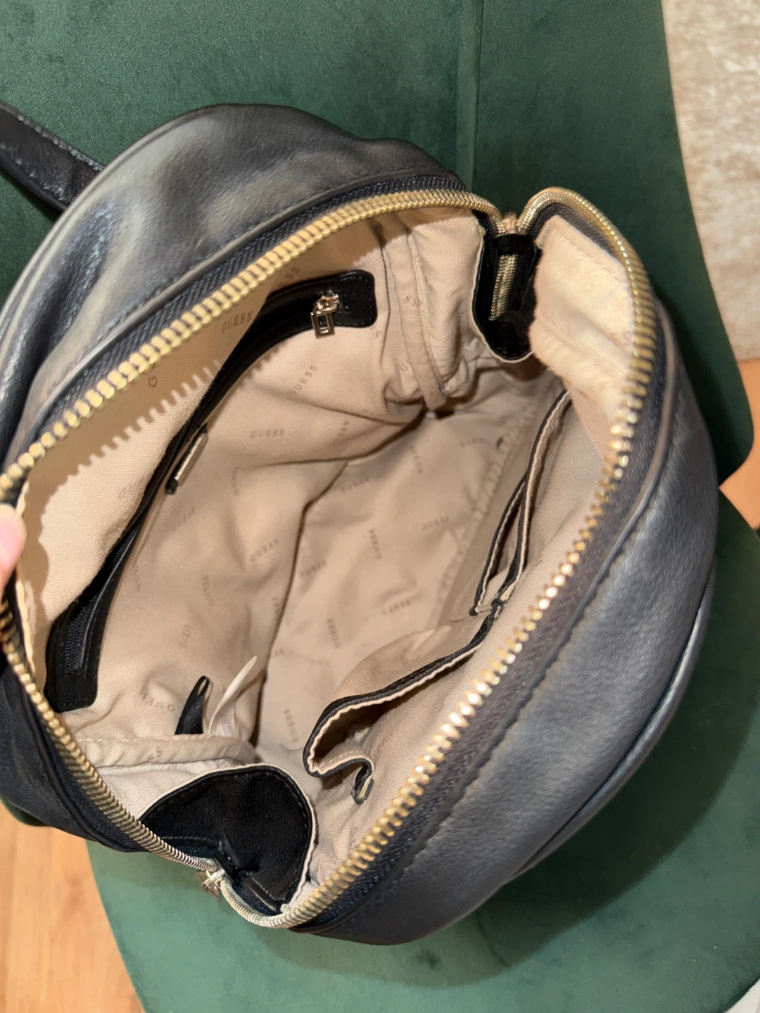 GUESS Black Faux Leather Backpack with "1981" Logo - photo 2