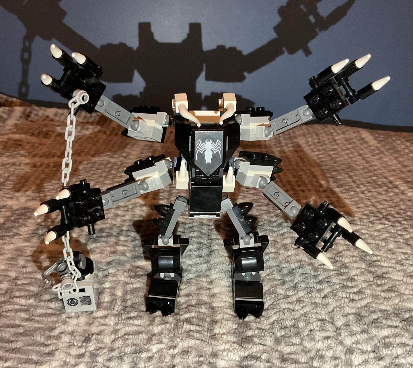LEGO Spiderjet VS Venom Mech - photo 5
