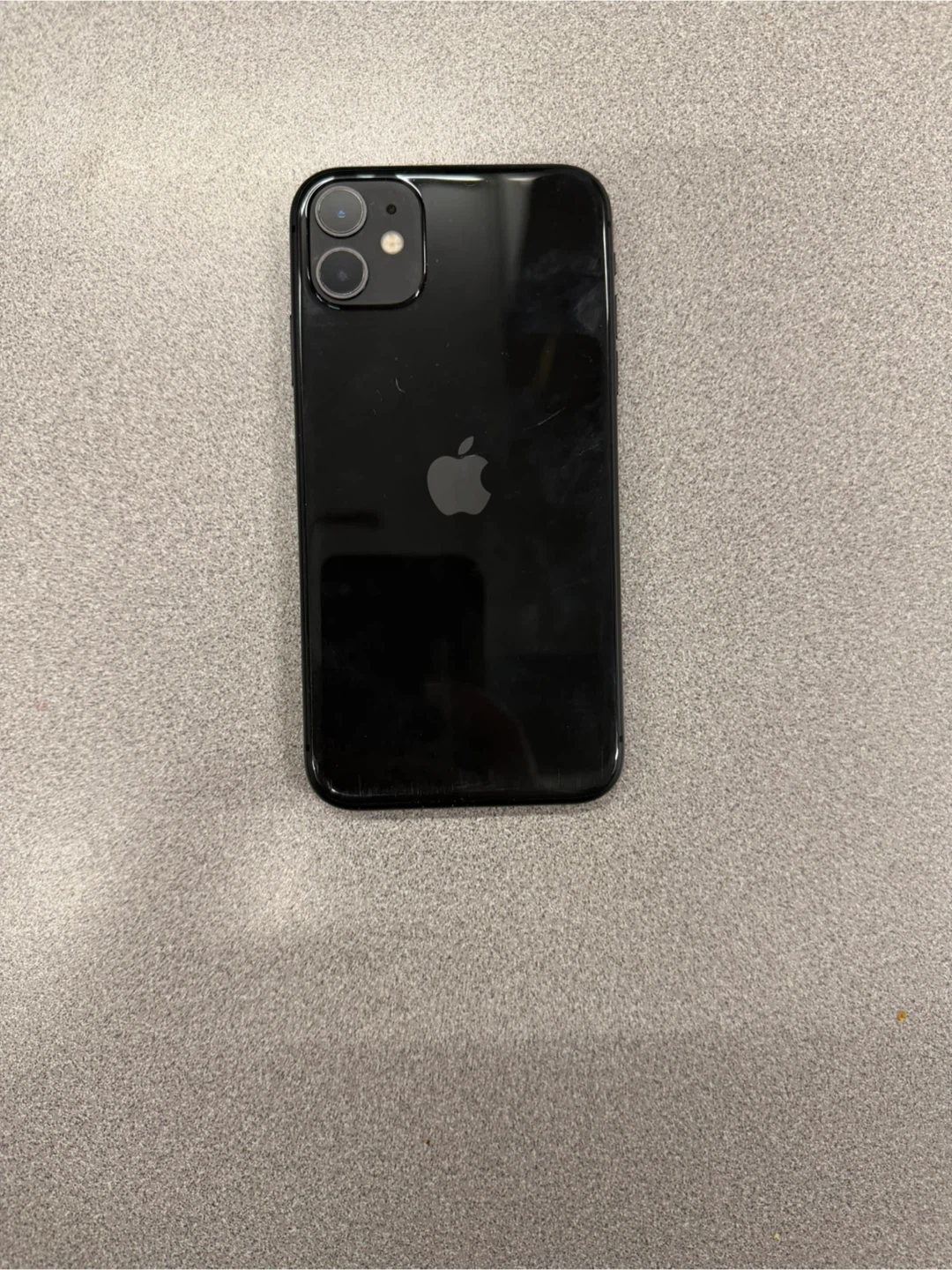iPhone 11 - photo 4