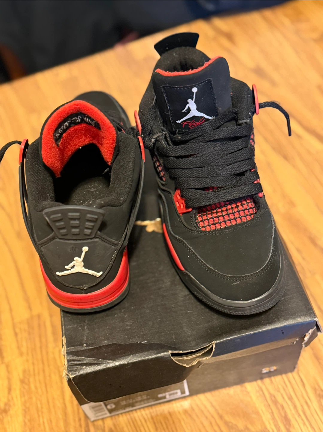 Red thunder Jordan 4 - photo 3