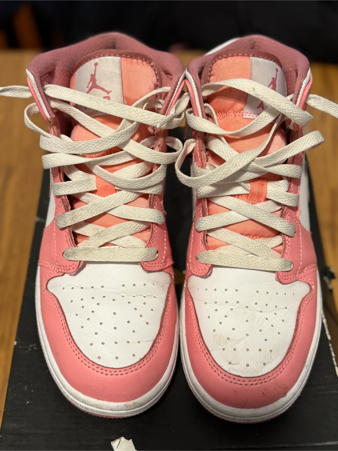 Nike Air Jordan 1 Mid SE Pink White Youth Sneakers - photo 4