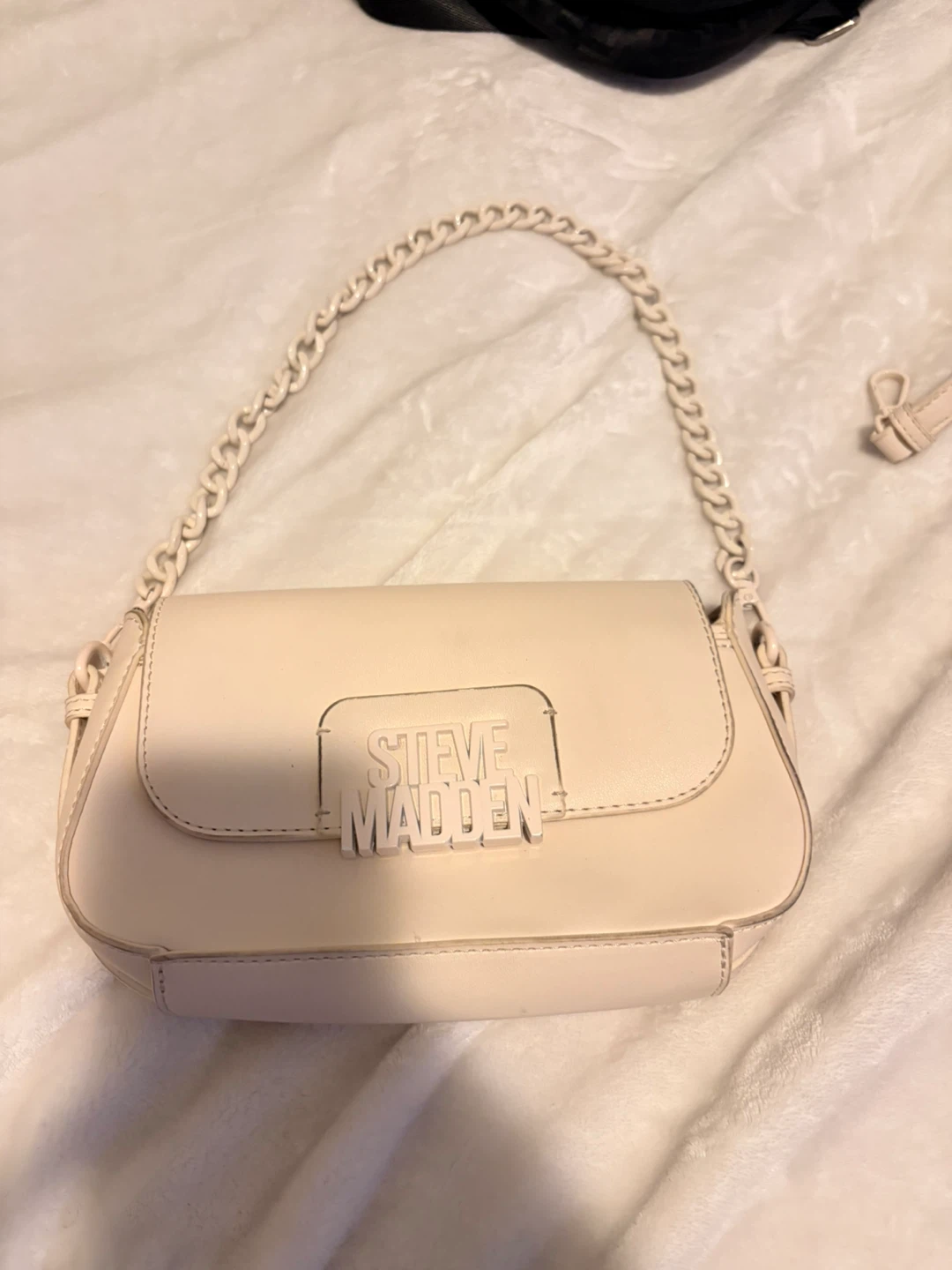Steve Madden Cream Shoulder Bag with Chain Strap