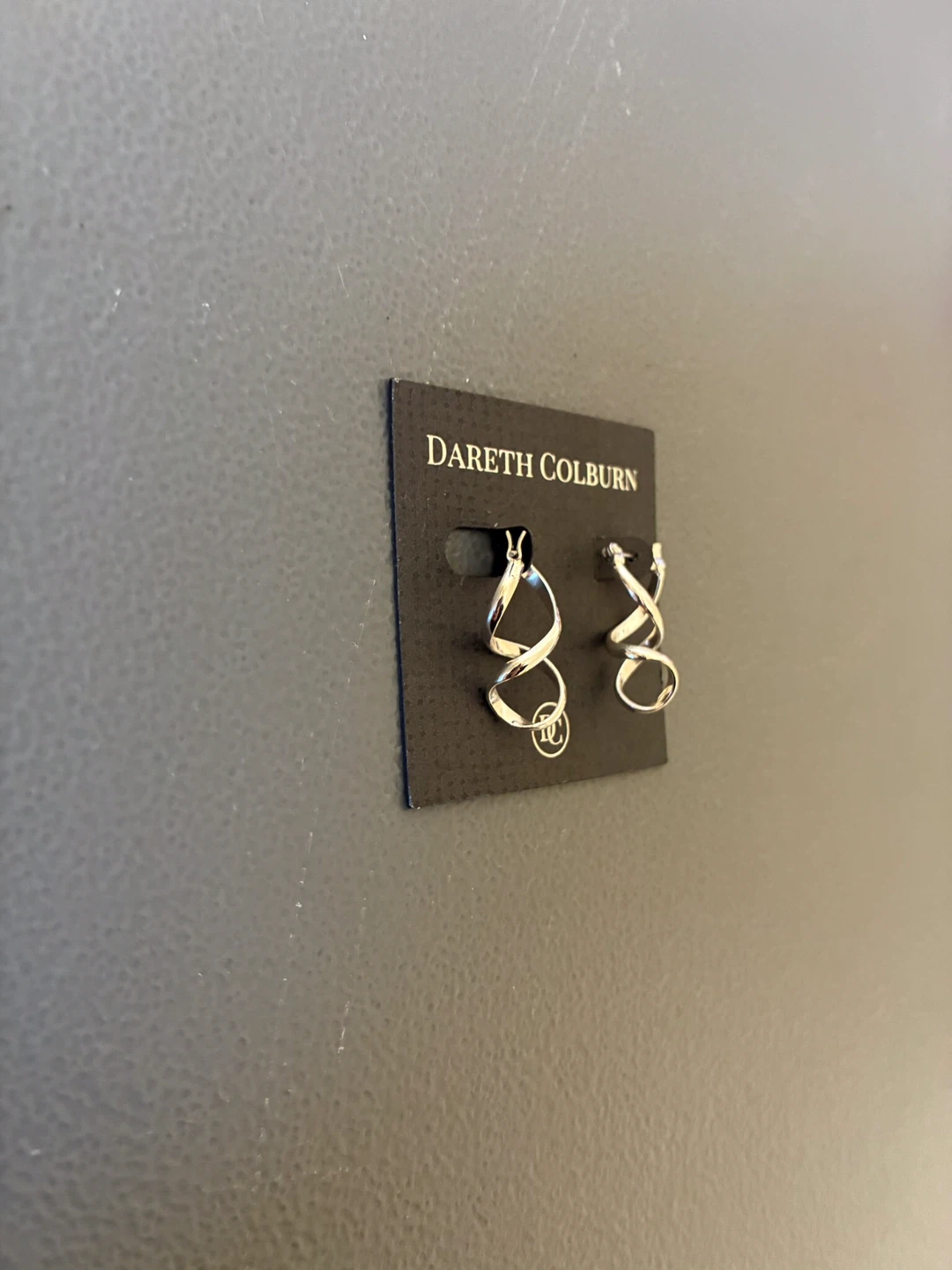 Dareth Colburn Silver Tone Swirl Hoop Earrings - photo 3