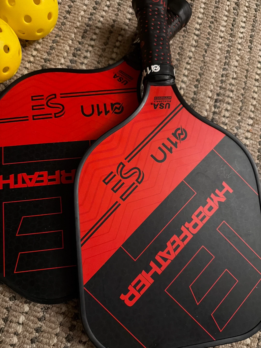 110 Hyperfeather Pickleball Paddles Set with Bag and Balls - photo 2