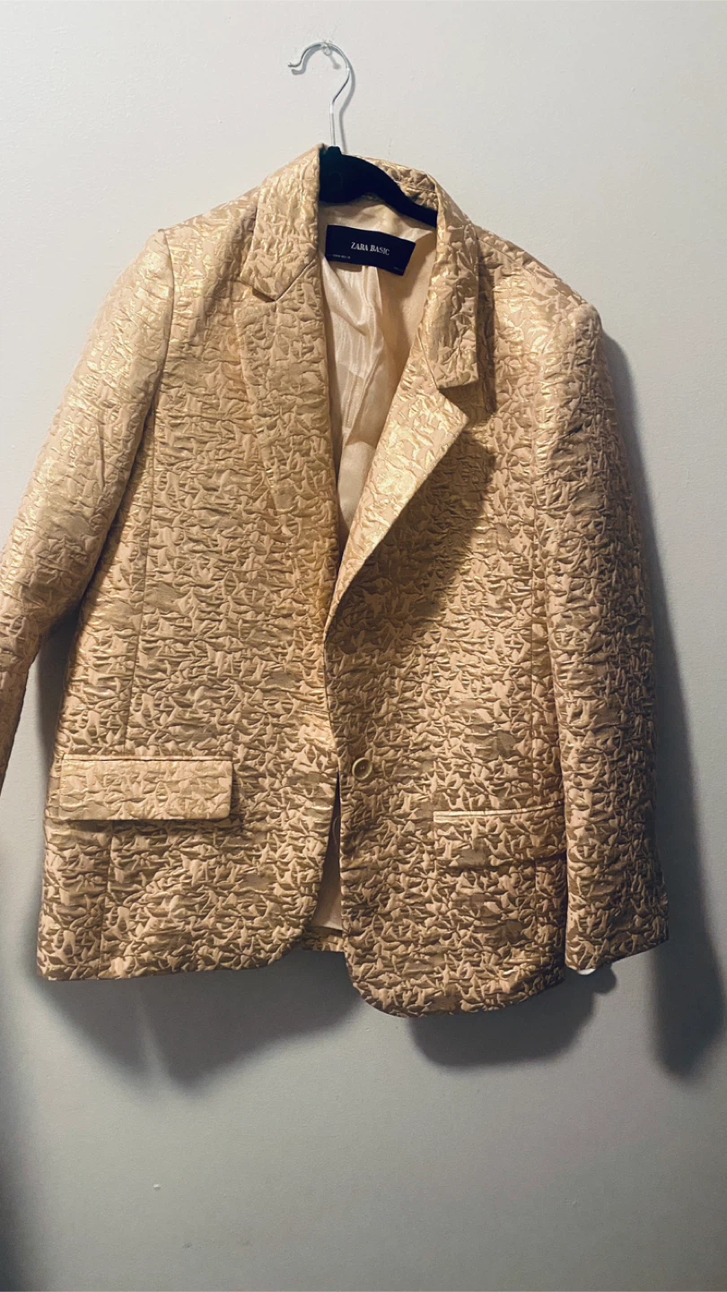 Zara blazer size m tapestry