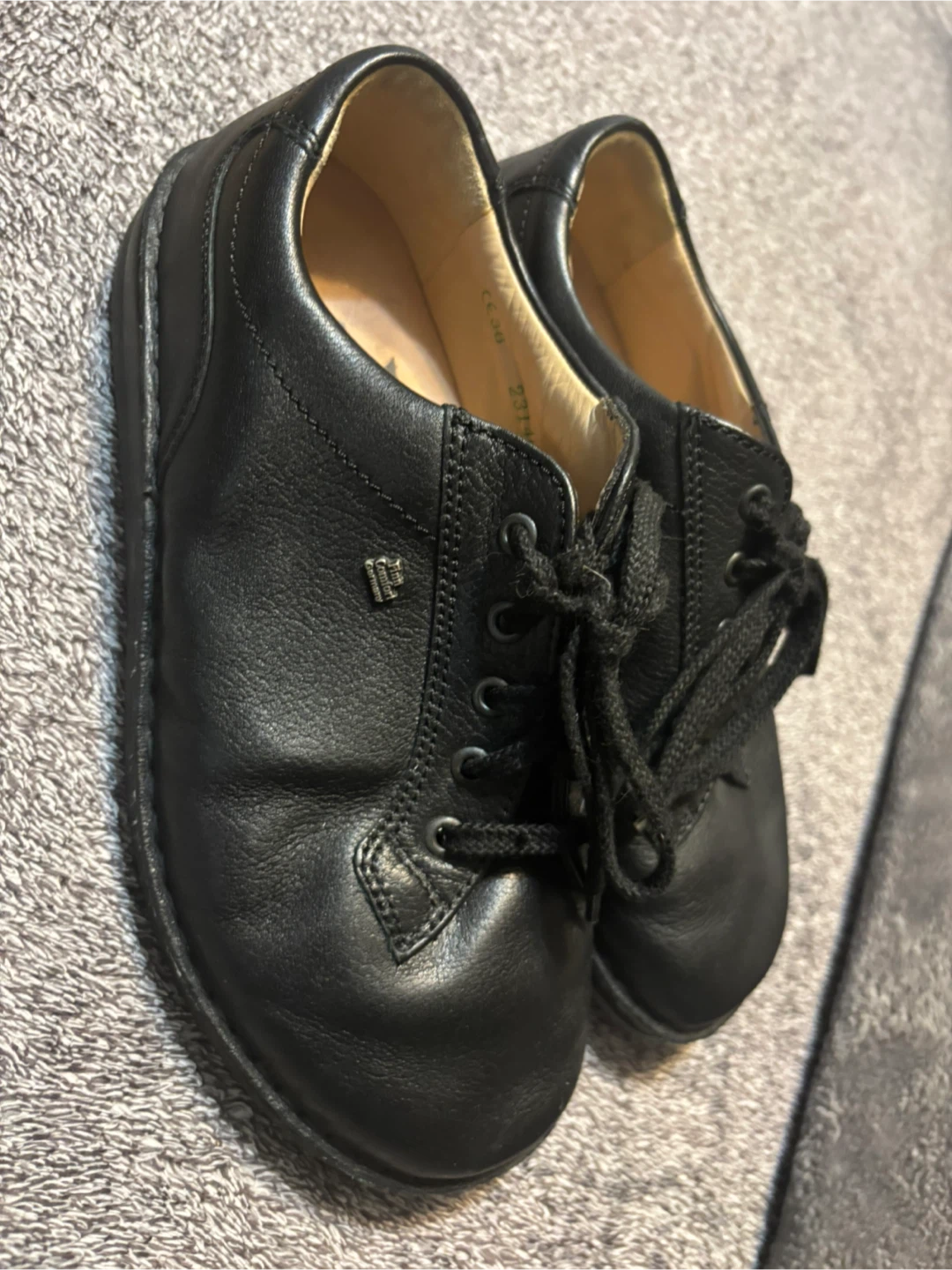 Finn Comfort Black Leather Lace-Up Shoes - Size 38 - photo 3
