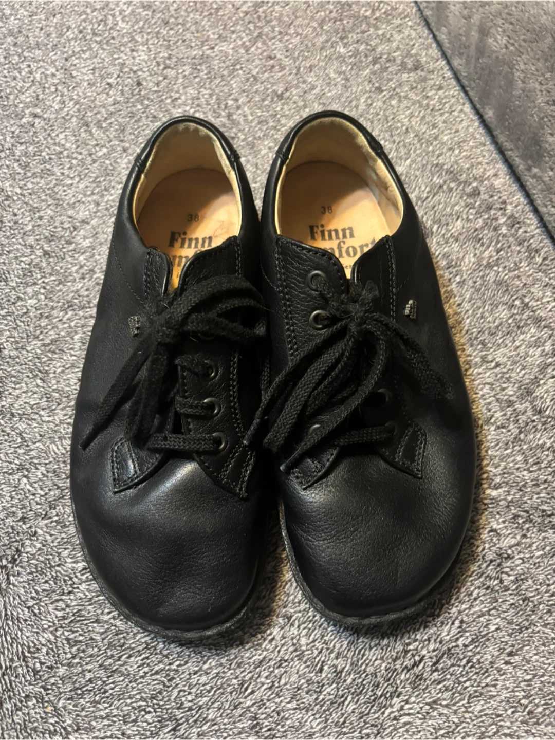 Finn Comfort Black Leather Lace-Up Shoes - Size 38