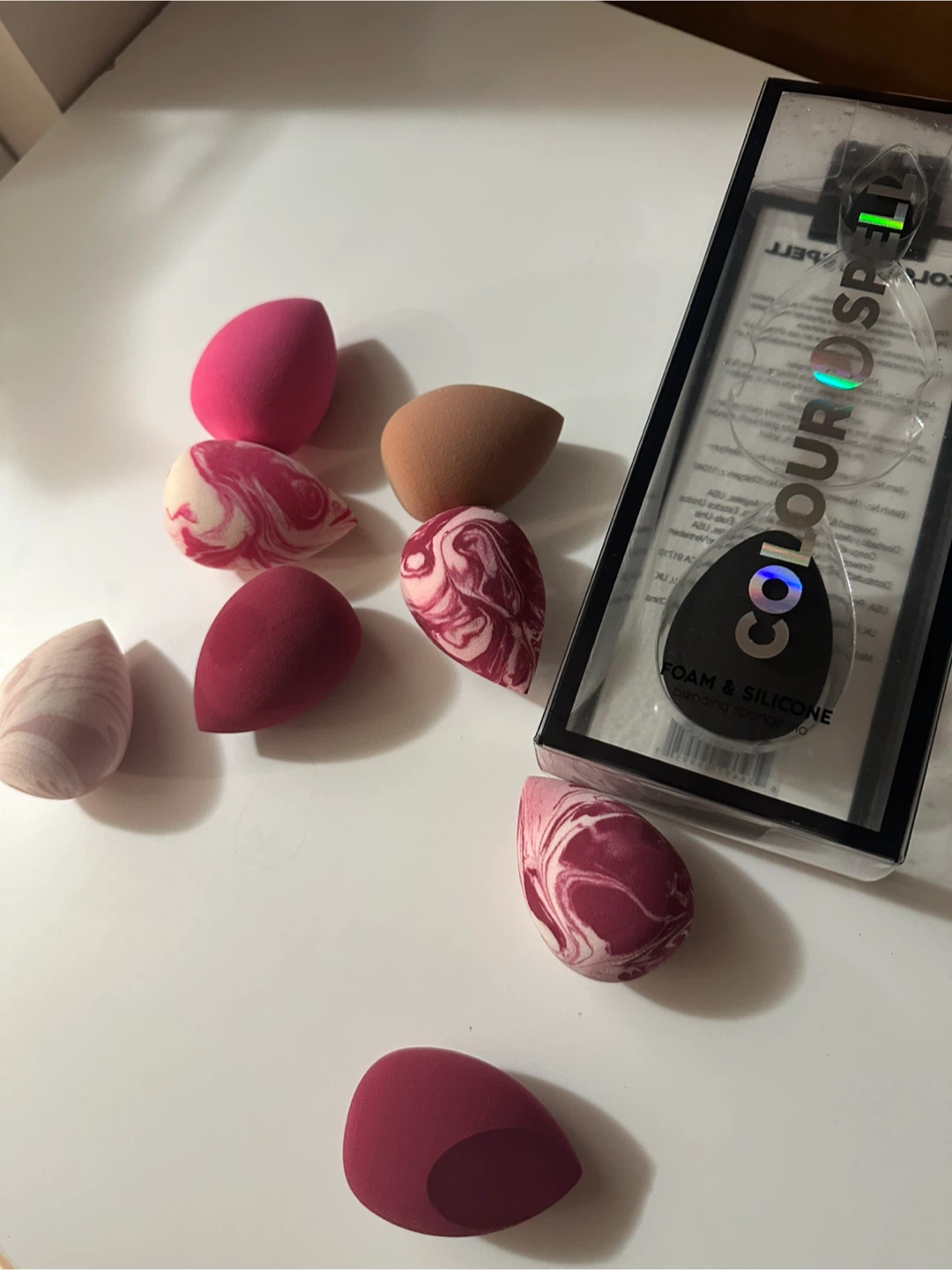 Various brand new Beauty sponges