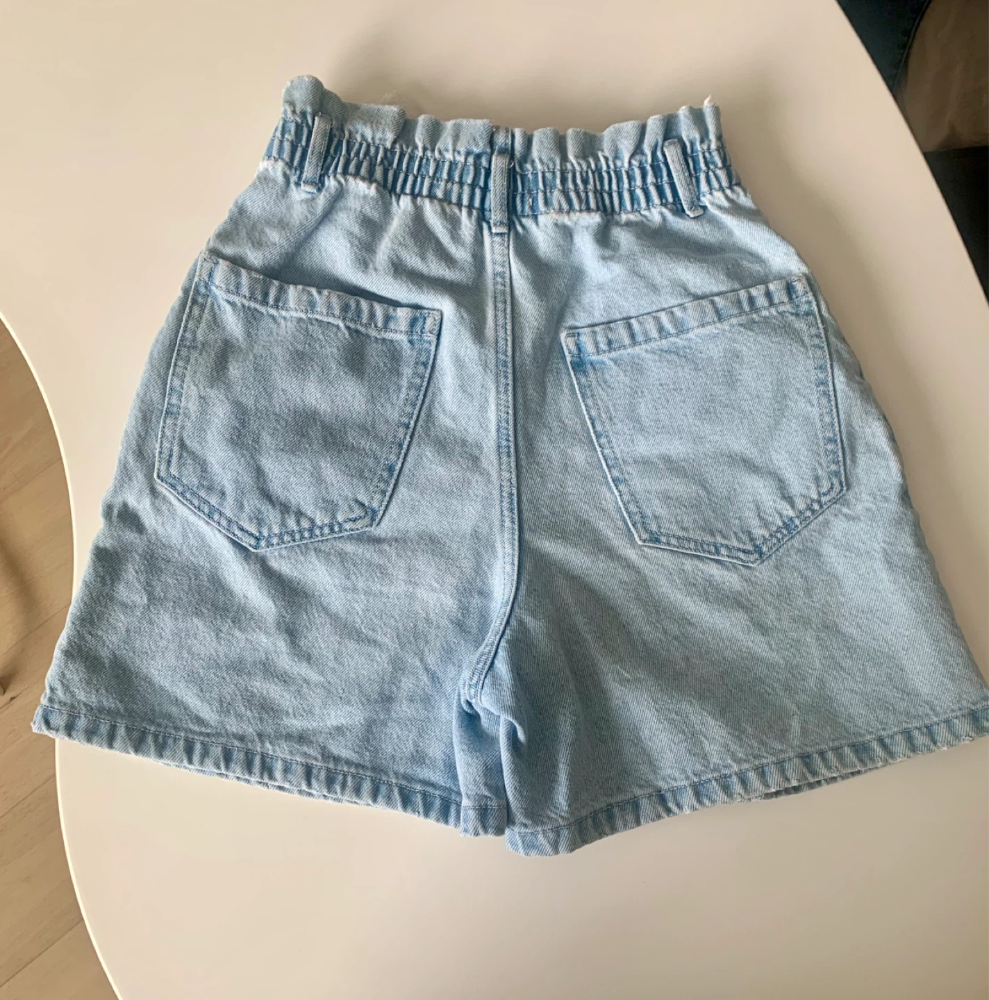 ZARA XS High-Waisted Denim Bermuda Shorts (Light Wash) - photo 3