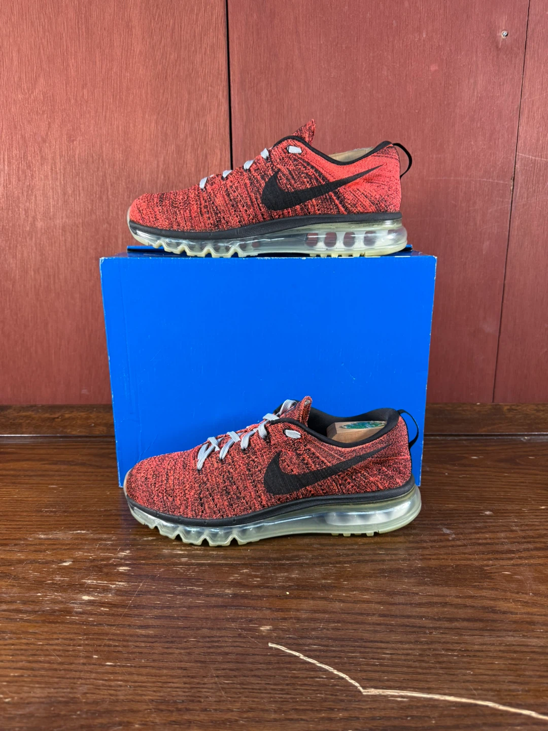Nike Mens Flyknit Air Max Running Crimson Red Size US 9