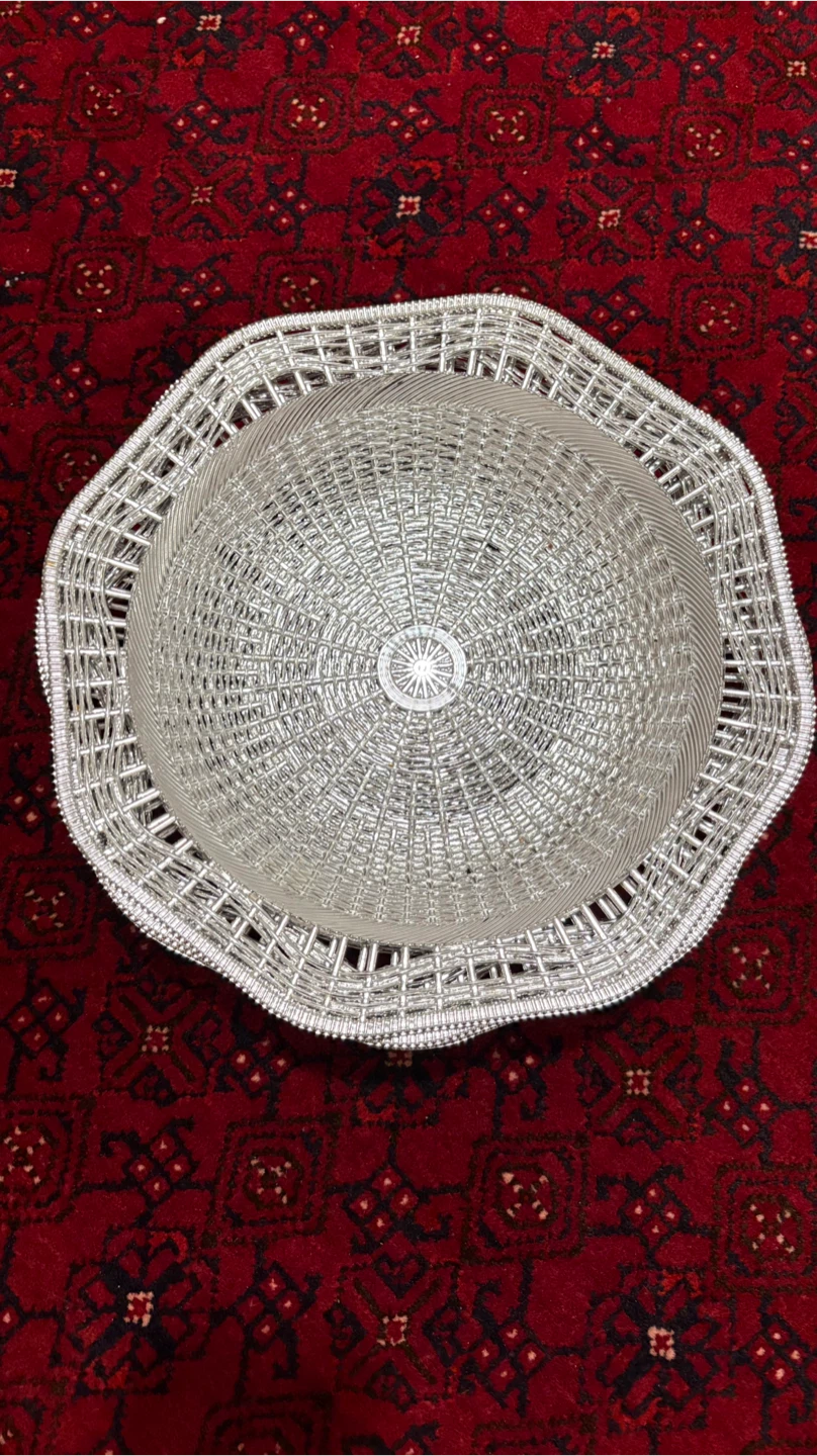Set of 4 Silver Tone Woven Trays - photo 5