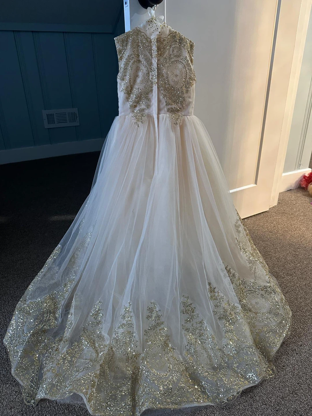 White and Gold Beaded Tulle Flower Girl Dress - photo 2