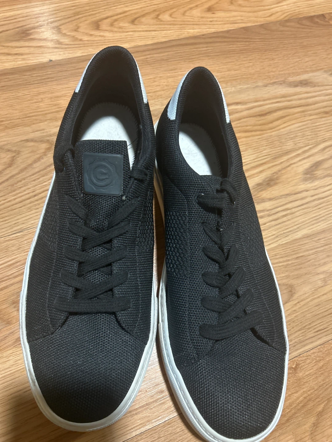 GREAtS Men's Black Knit Sneakers