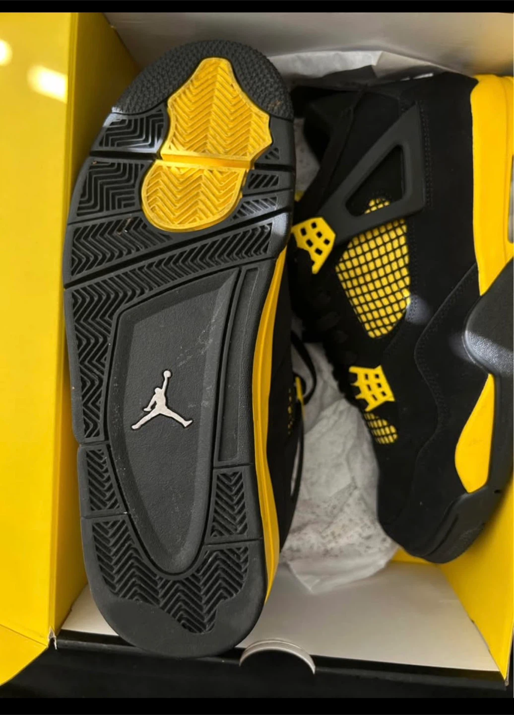 Jordan 4 "Lightning" Black Yellow - photo 2