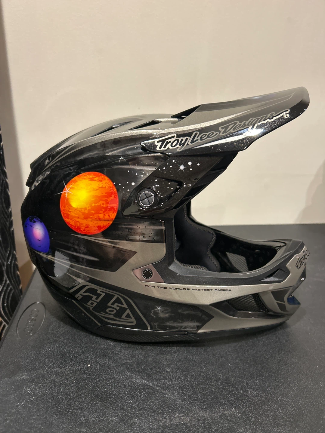 Troy Lee Designs Full Face Helmet - Space Theme - photo 3