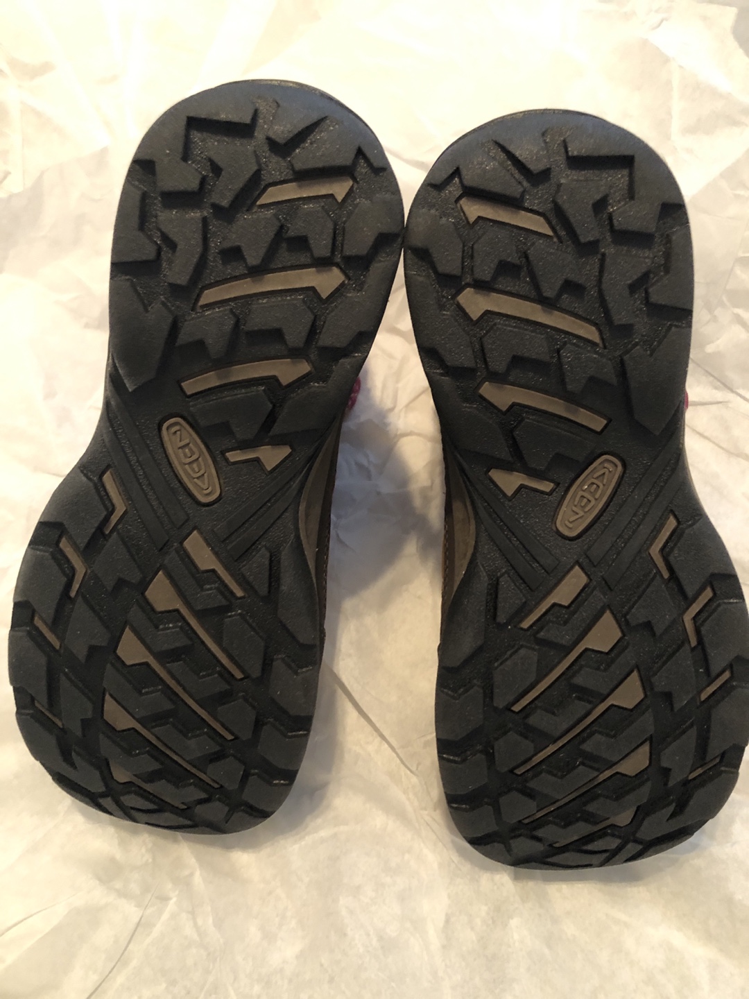 KEEN Circadia Women's Waterproof Mid Hiking Boots - US8.5 - photo 5