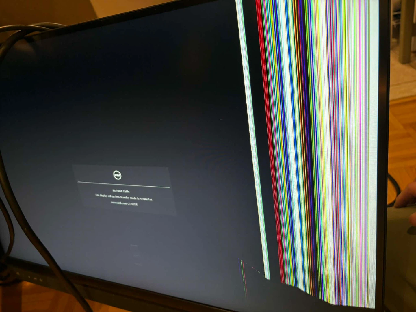 Dell Monitor 27” with speaker, USB hub and webcam Screen Damage - photo 2