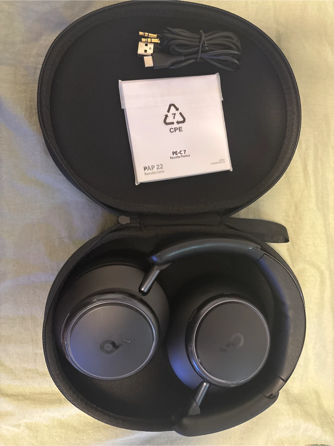 Soundcore Space Series Headphones with Case q45 - photo 4