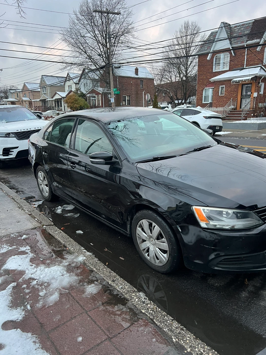 Black Volkswagen Jetta Sedan - photo 3