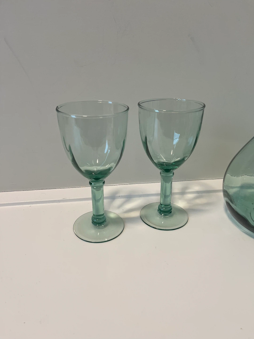 Glass Pitcher and Wine Glasses Set - photo 2