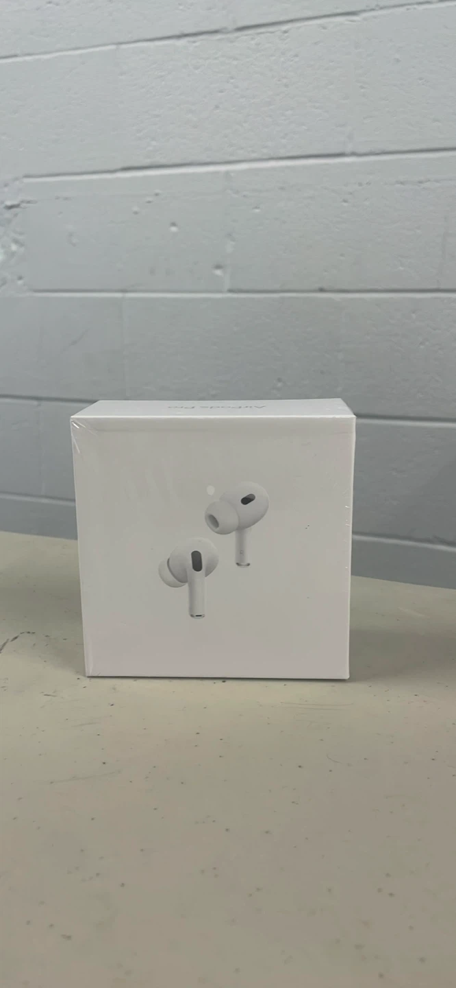 Apple AirPods Pro (2nd generation) with MagSafe Charging Case - photo 2