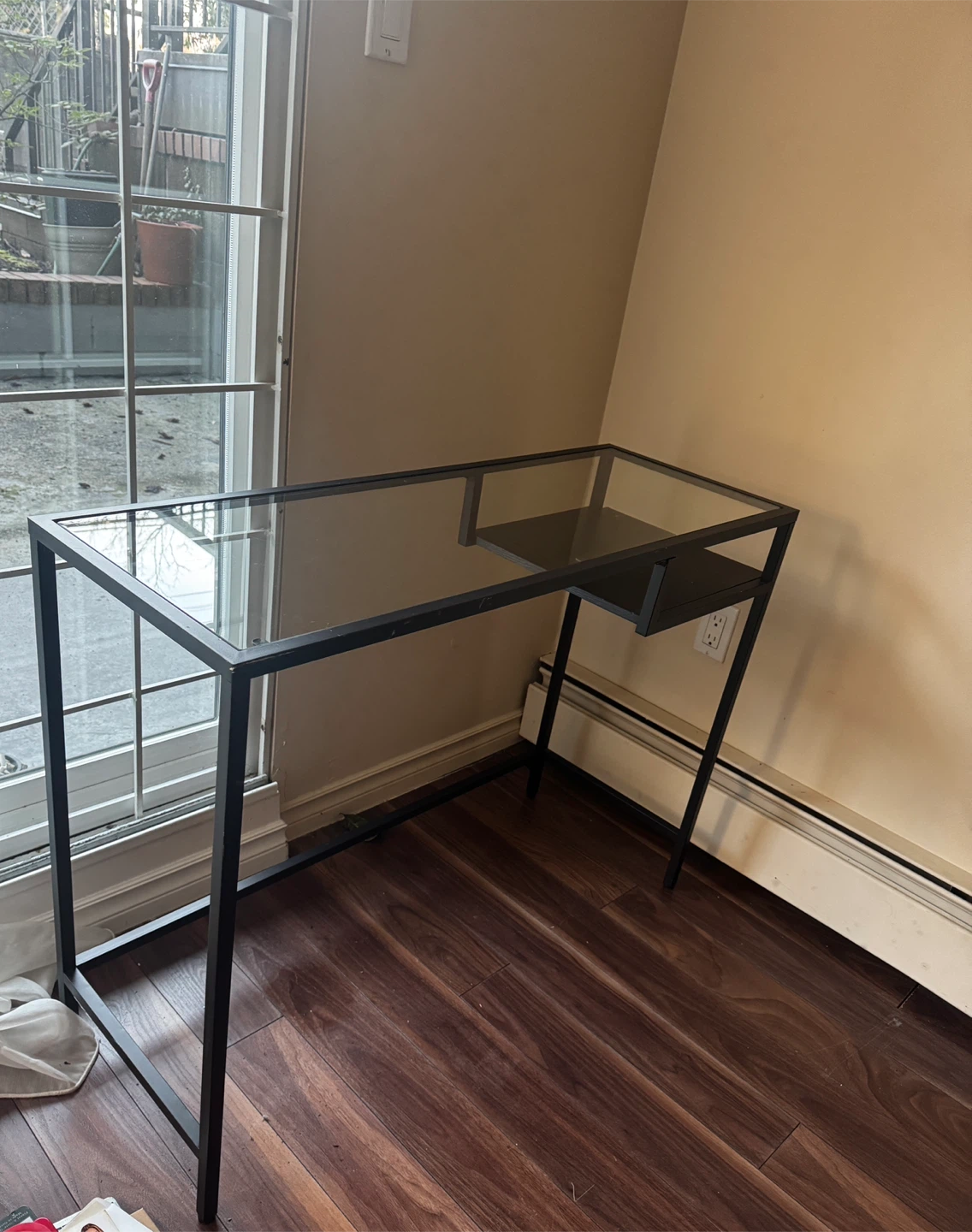 IKEA VITTSJÖ Laptop Table - photo 3