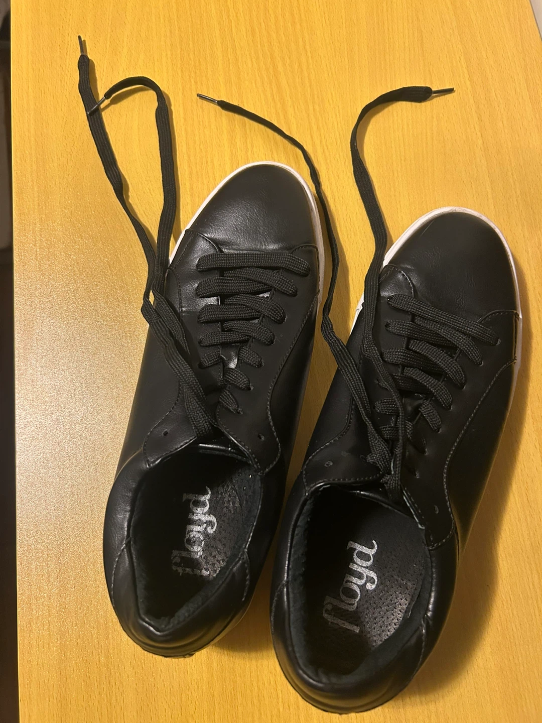 Floyd Black Faux Leather Sneakers Size 9 - photo 2