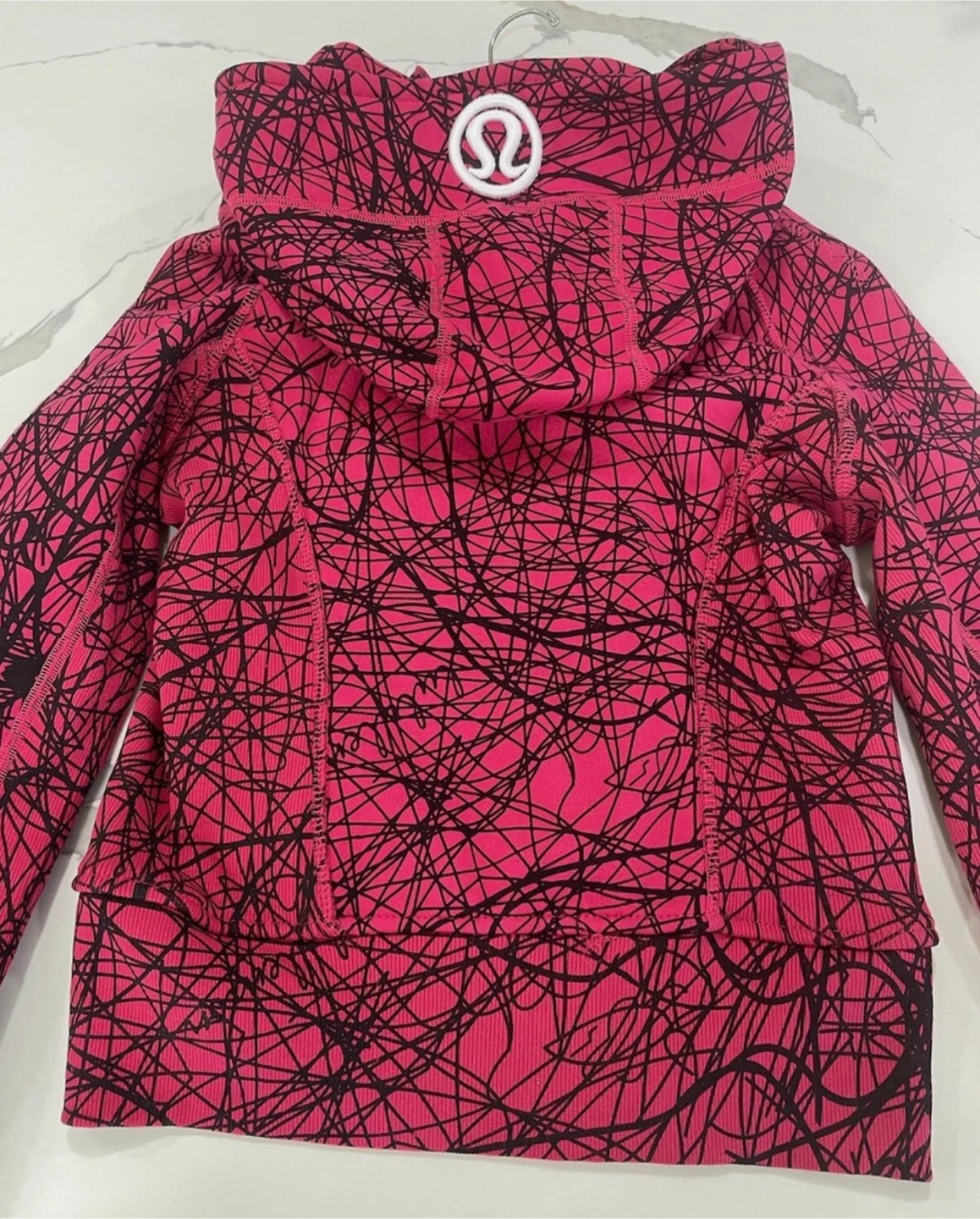 Lululemon Hoodie - photo 3