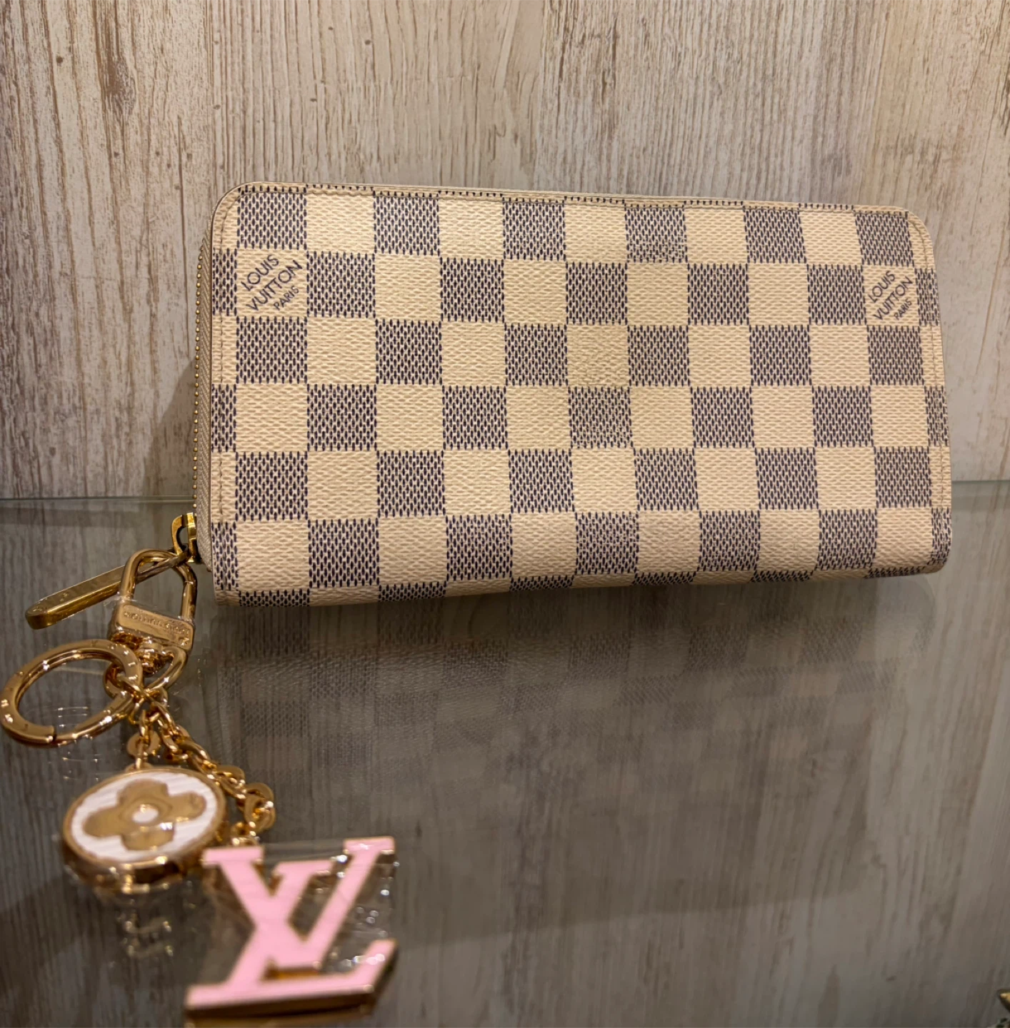 Louis Vuitton Damier Azur Zippy Organizer Wallet